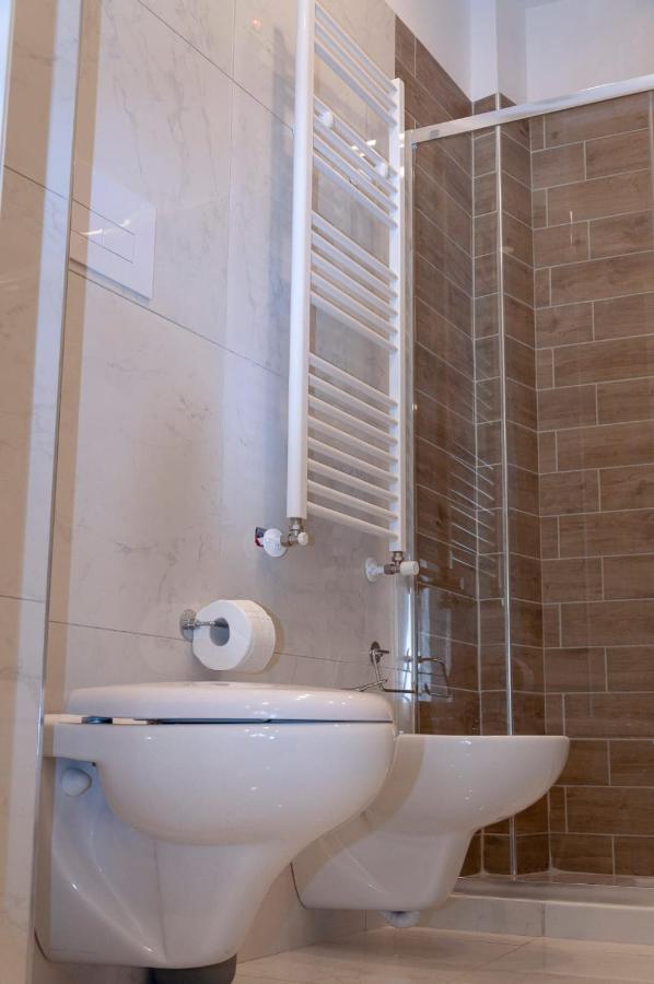 Costa46 Bed & Breakfast Наполи Екстериор снимка